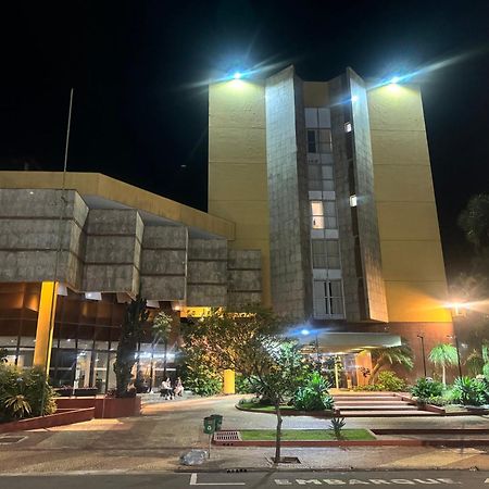 Sumatra Hotel E Centro De Convencoes Londrina Exterior photo